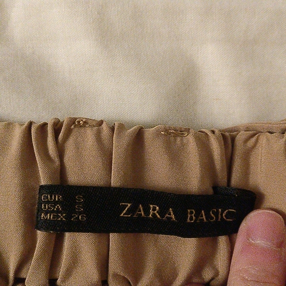 π3 for $20πΈ Zara belted paper bag midi skirt - Picture 2 of 6